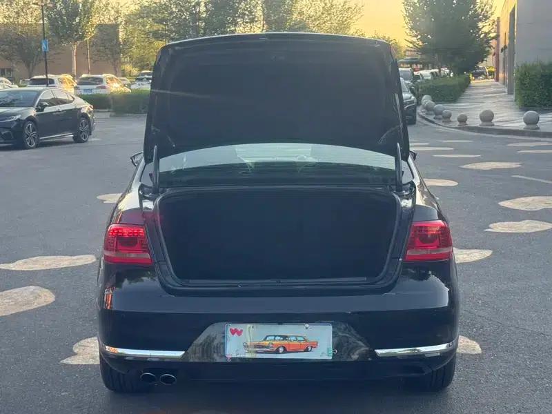 2015 Volkswagen Magotan Facelift 1.8TSI Luxury Model — миниатюра 11
