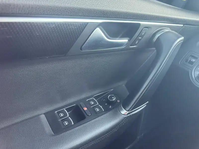 2015 Volkswagen Magotan Facelift 1.8TSI Luxury Model — миниатюра 21