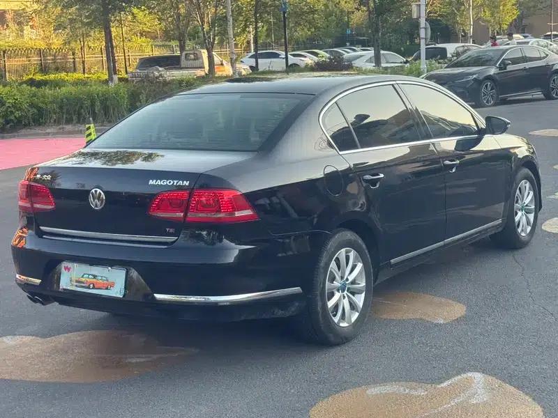 2015 Volkswagen Magotan Facelift 1.8TSI Luxury Model — миниатюра 6