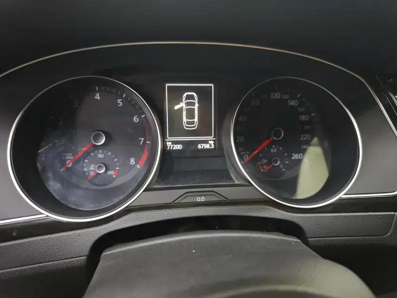 2017 Volkswagen Passat 330TSI DSG Luxury — миниатюра 9