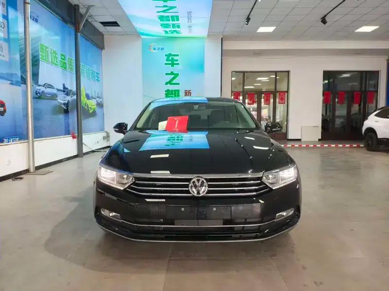 2019 Volkswagen Magotan 330TSI DSG Luxury Edition (China VI Emission Standard) — миниатюра 2