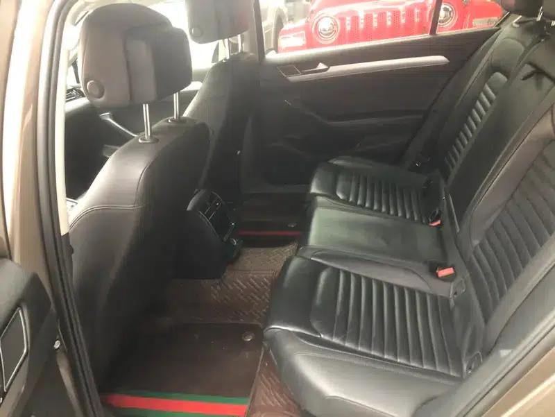 2017 Volkswagen Magotan 330TSI DSG Leading Edition — миниатюра 9