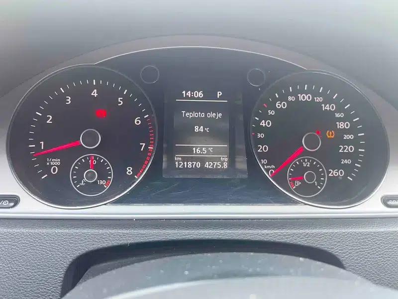 2016 Volkswagen Passat 1.8TSI Smart Comfort Edition — миниатюра 9