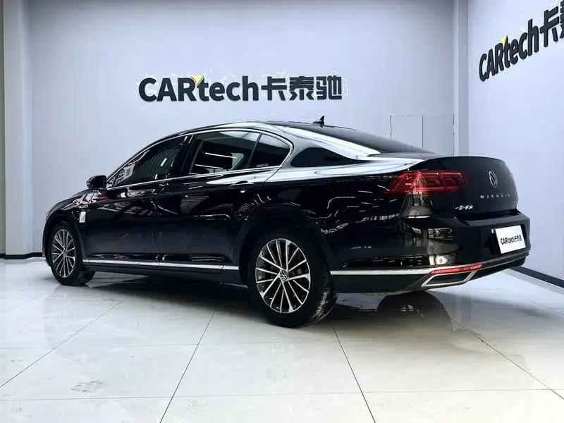 2020 Volkswagen Passat 330TSI DSG Luxury — миниатюра 5