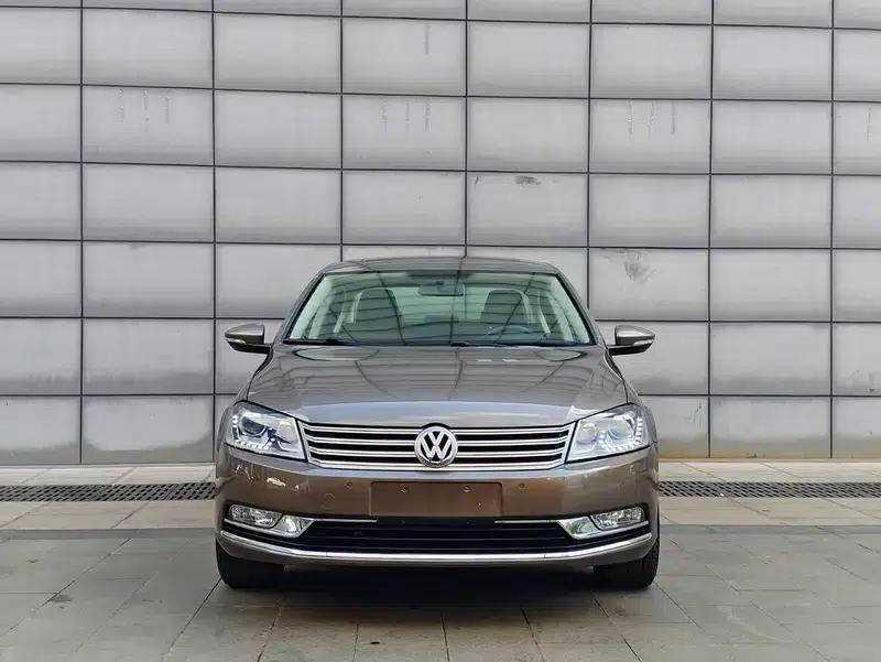 2015 Volkswagen Passat 1.8TSI Luxury — миниатюра 2