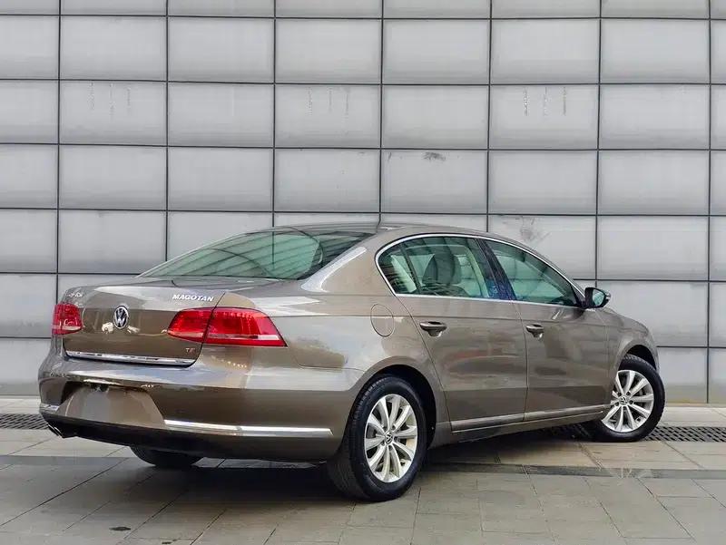 2015 Volkswagen Passat 1.8TSI Luxury — миниатюра 4