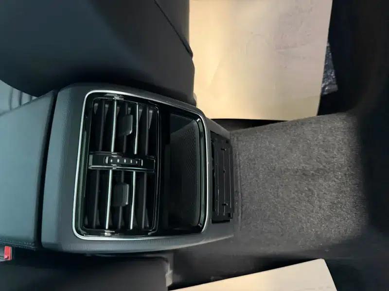 2017 Volkswagen Magotan 330TSI DSG Leading Edition — миниатюра 11