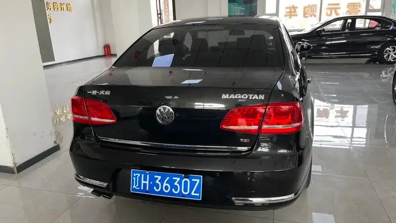 2015 Volkswagen Passat 1.8TSI Luxury — миниатюра 4