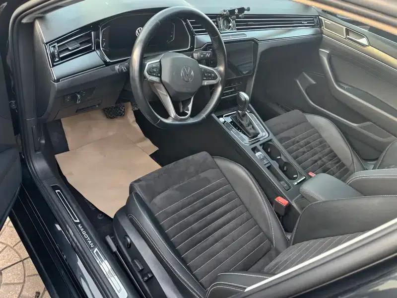 Volkswagen Passat 2021 330TSI DSG 30th Anniversary Edition — миниатюра 11