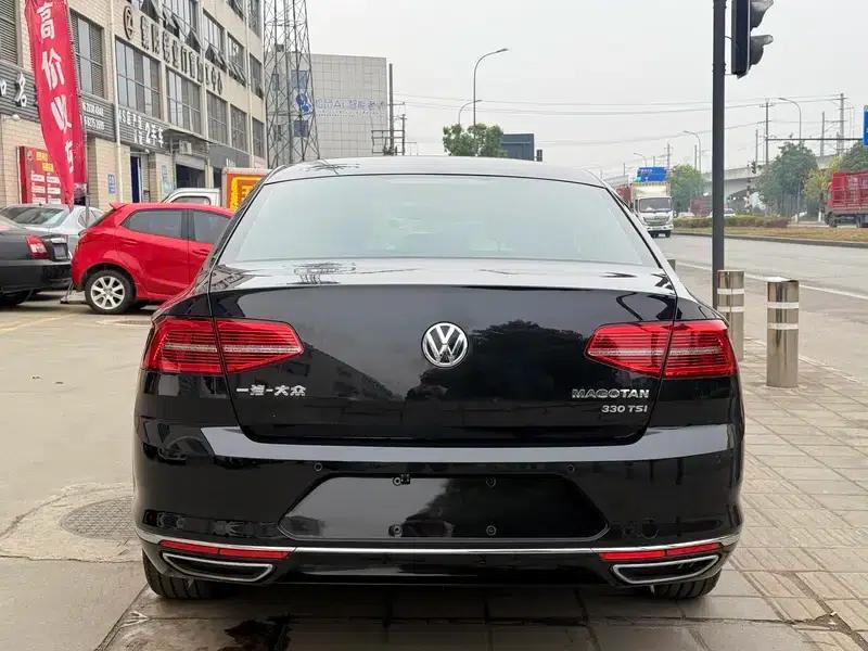 2019 Volkswagen Magotan 330TSI DSG Leading Edition (China VI Emission Standard) — миниатюра 4