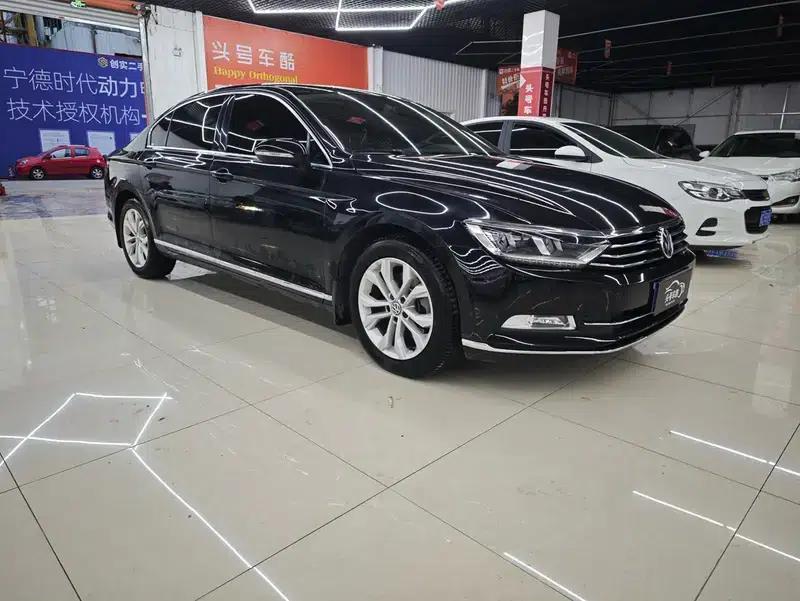 2019 Volkswagen Magotan 330TSI DSG Luxury Edition (National V Emission Standard) — миниатюра 3