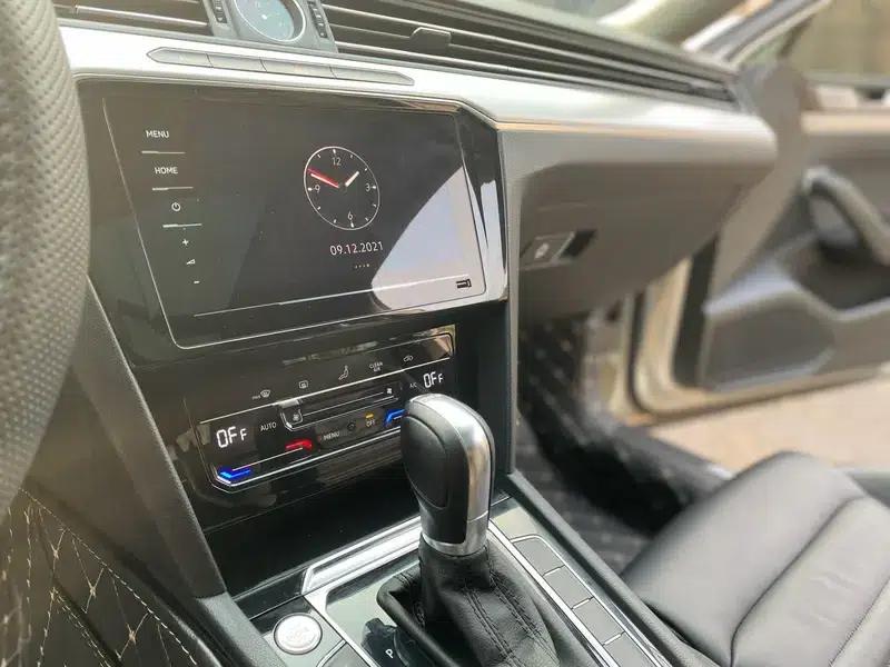 2018 Volkswagen Passat 280TSI DSG Leading Edition — миниатюра 27