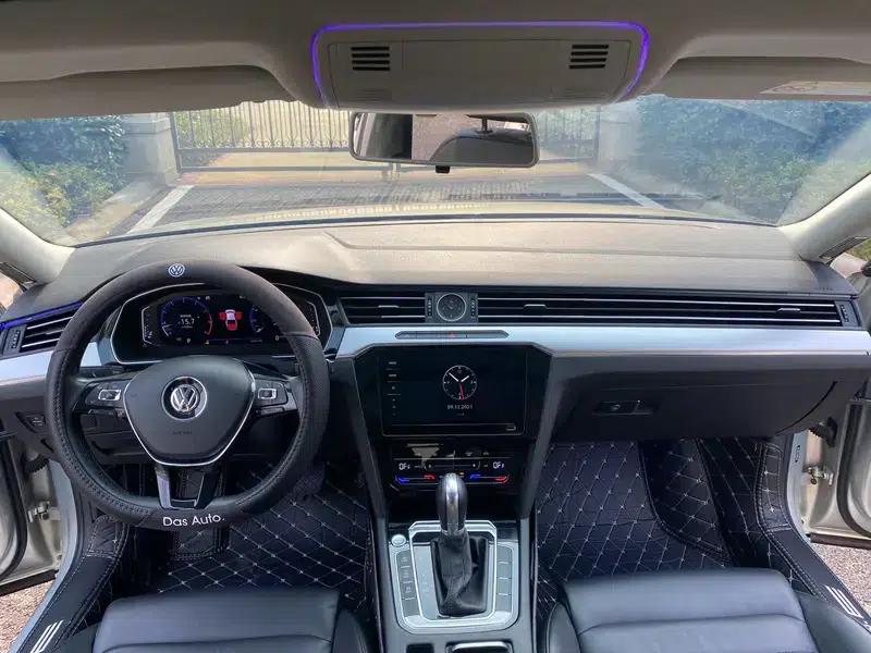 2018 Volkswagen Passat 280TSI DSG Leading Edition — миниатюра 28