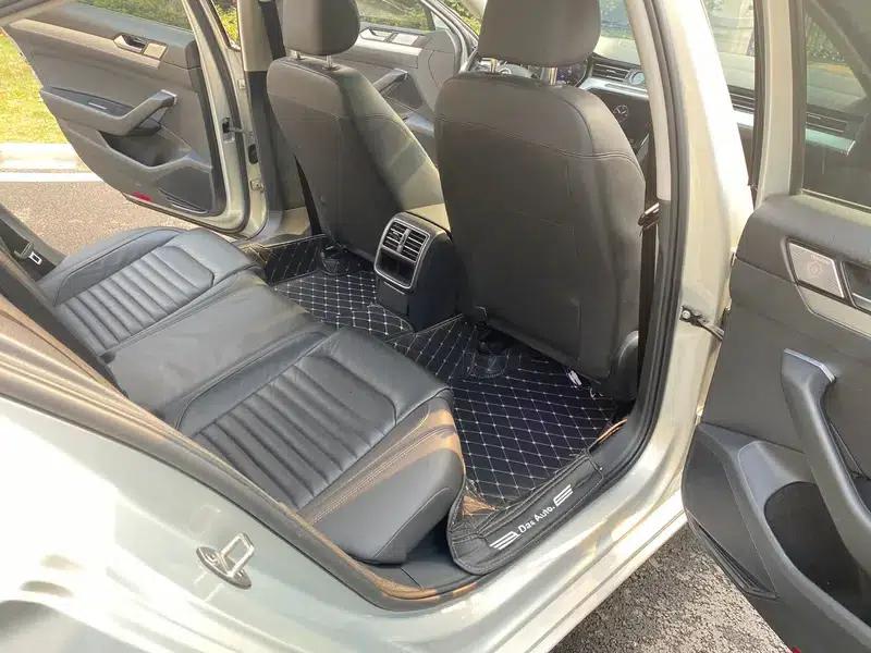 2018 Volkswagen Passat 280TSI DSG Leading Edition — миниатюра 31