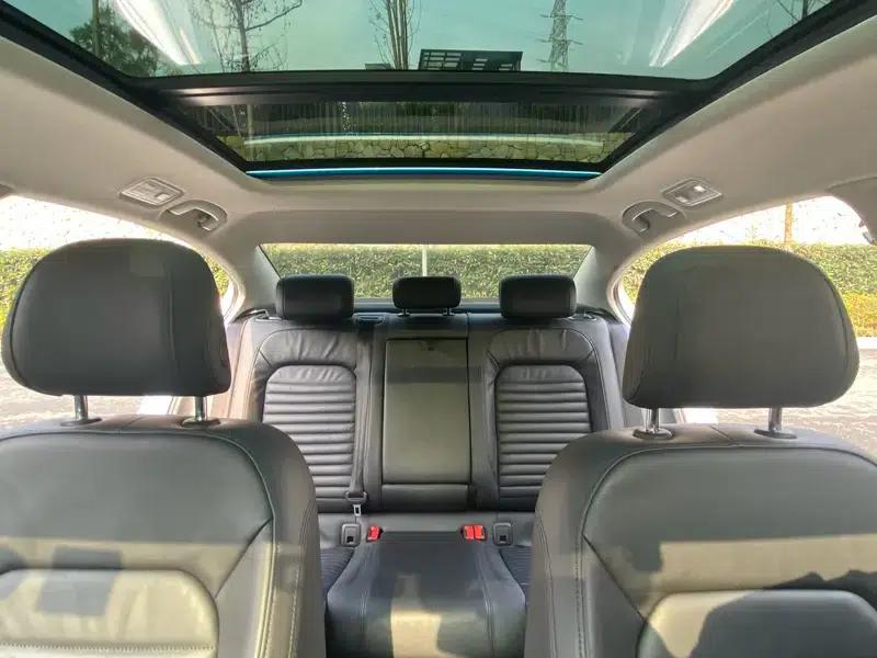 2018 Volkswagen Passat 280TSI DSG Leading Edition — миниатюра 32