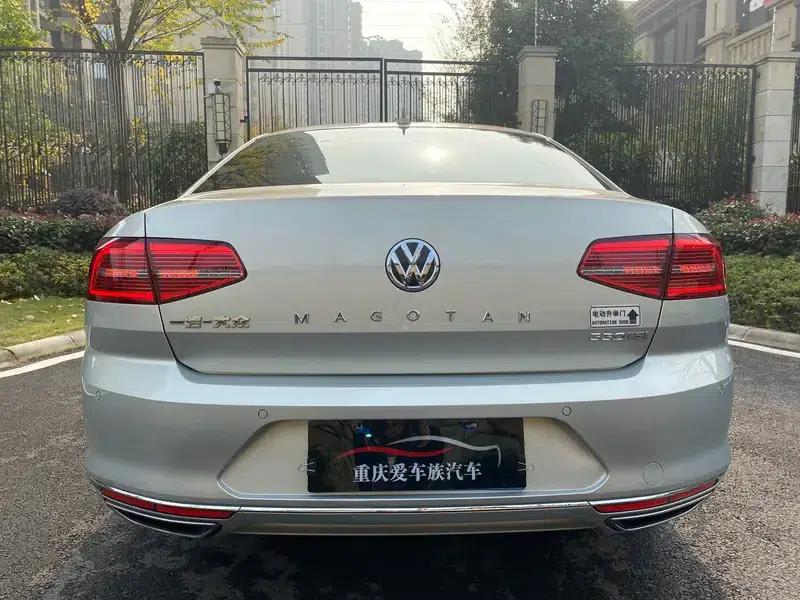 2018 Volkswagen Passat 280TSI DSG Leading Edition — миниатюра 6