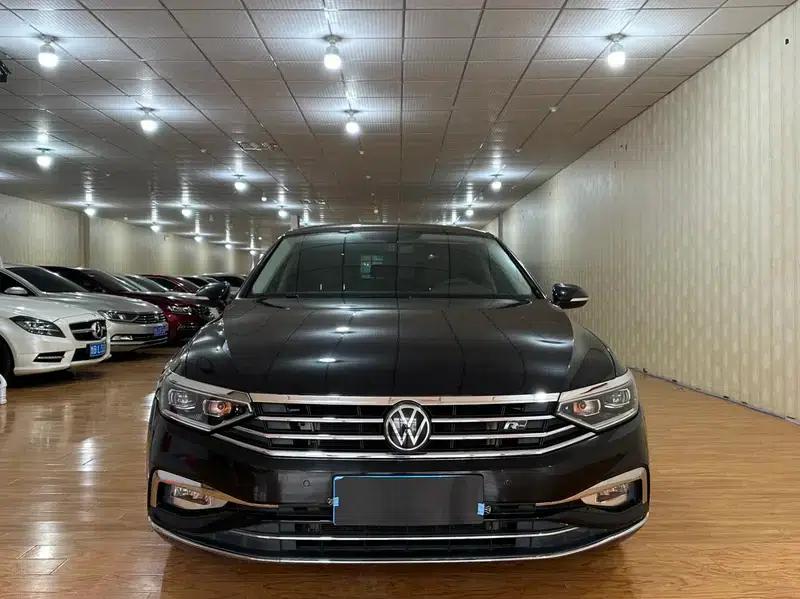 Volkswagen Passat 2021 330TSI DSG 30th Anniversary Edition — миниатюра 2