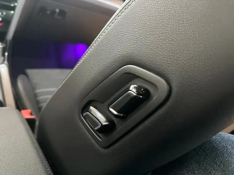 Volkswagen Passat 2021 330TSI DSG 30th Anniversary Edition — миниатюра 7