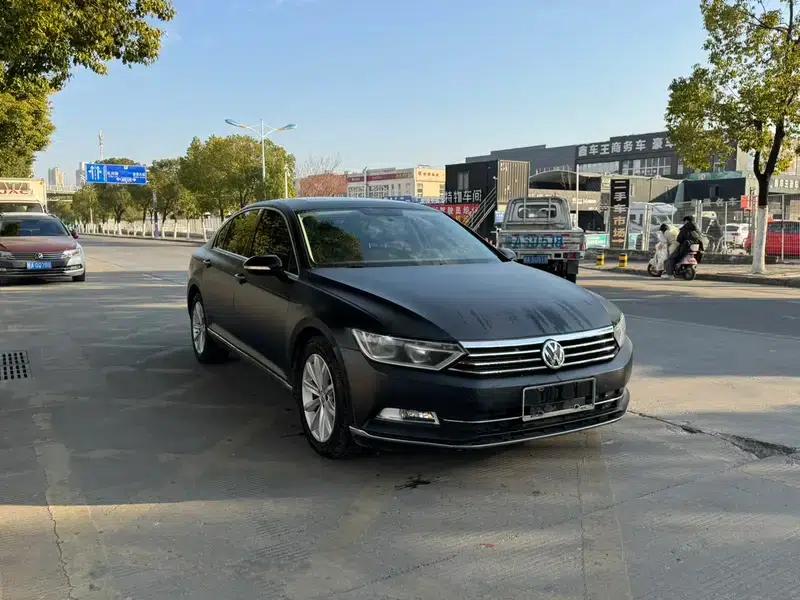 2017 Volkswagen Passat 330TSI DSG Comfort — миниатюра 3