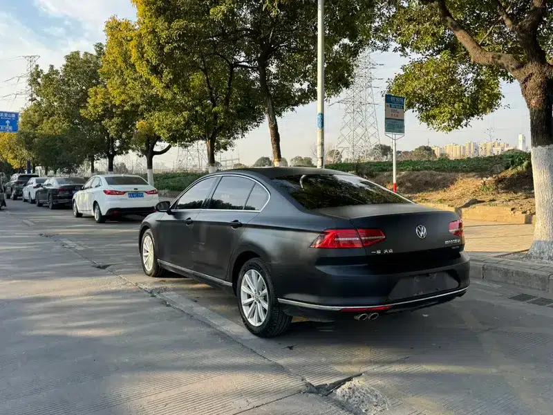 2017 Volkswagen Passat 330TSI DSG Comfort — миниатюра 5