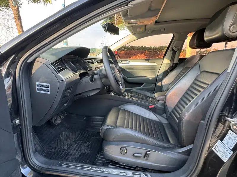 2017 Volkswagen Passat 330TSI DSG Comfort — миниатюра 10
