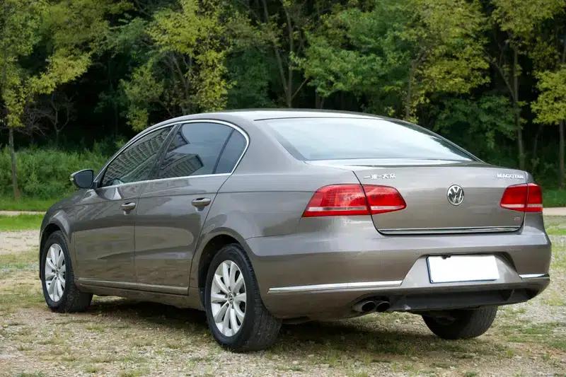 Volkswagen Passat 2016 1.8TSI 25th Anniversary Edition — миниатюра 4