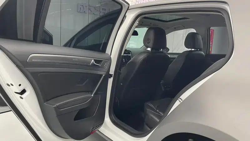 2014 Golf 1.4TSI Automatic Luxury — миниатюра 22