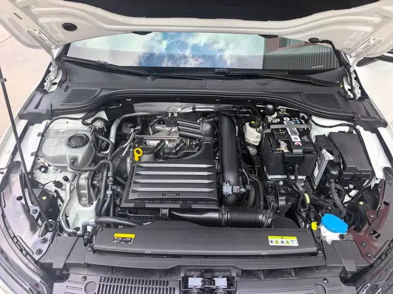 2022 Golf 280TSI DSG R-Line — миниатюра 8