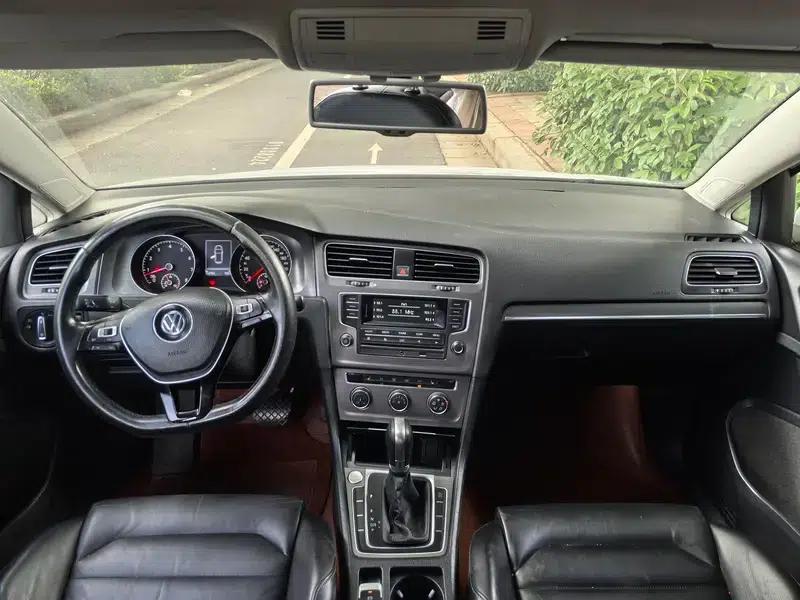 2015 Golf 1.4TSI Automatic Luxury — миниатюра 9