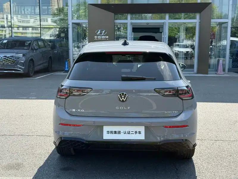 2025 Golf Facelift 300TSI R-Line — миниатюра 5