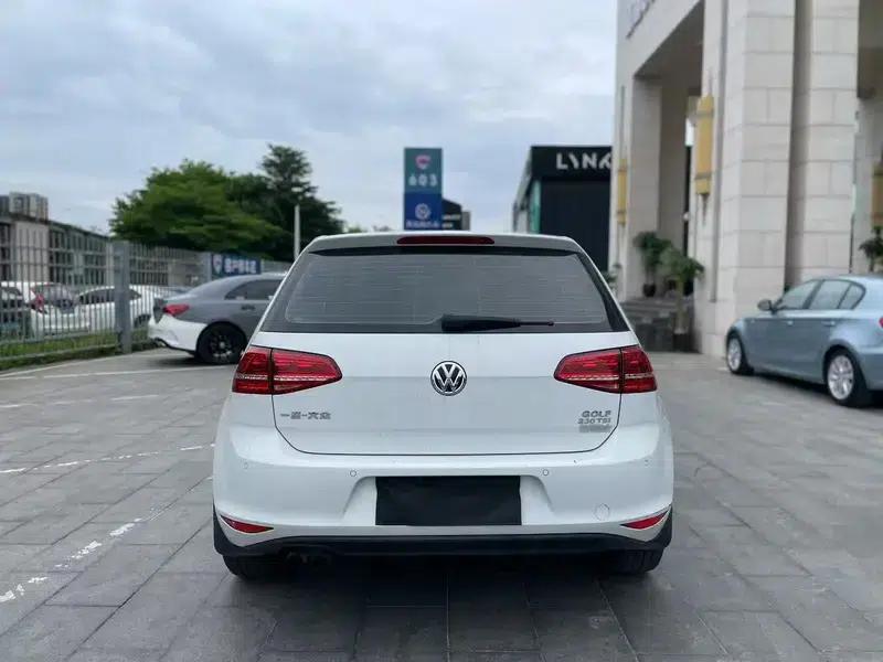 2016 Golf 230TSI Automatic Comfort — миниатюра 4