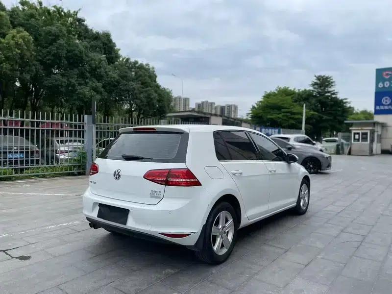 2016 Golf 230TSI Automatic Comfort — миниатюра 5