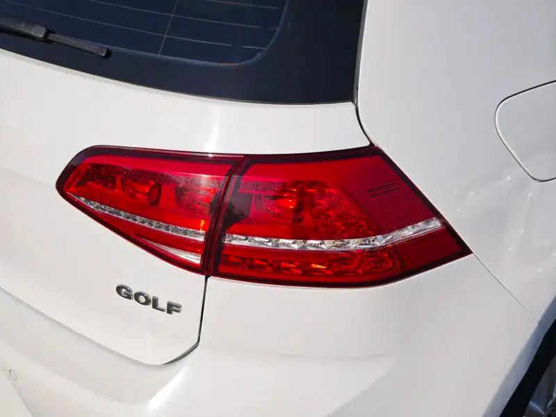 2016 Golf 1.6L Automatic Fashion Edition — миниатюра 10
