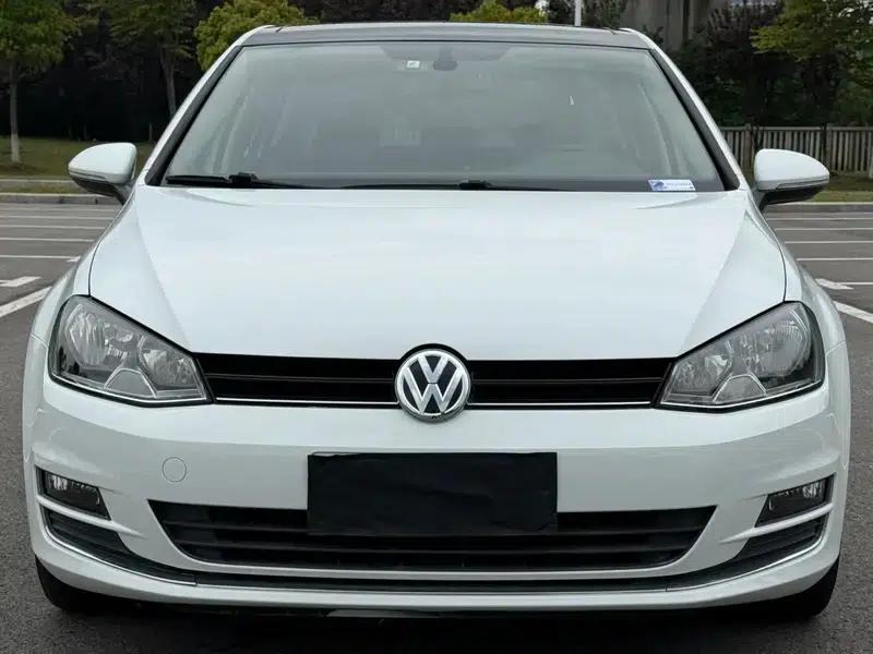 2015 Golf 1.4TSI Automatic Luxury — миниатюра 2