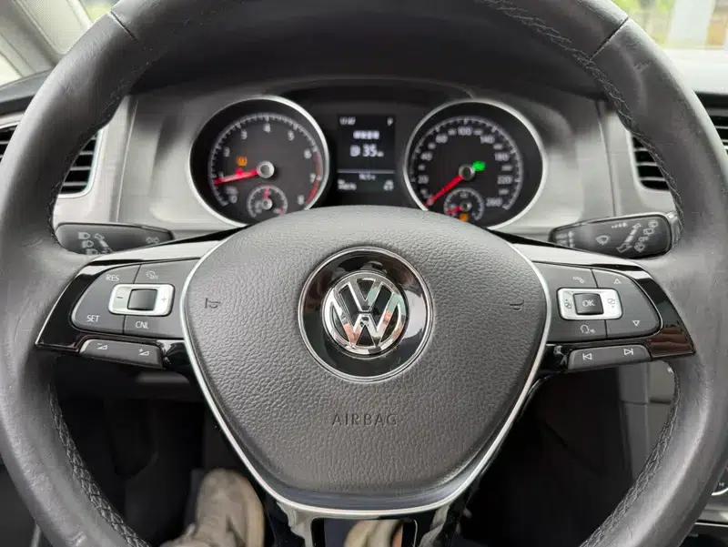 2015 Golf 1.4TSI Automatic Luxury — миниатюра 11