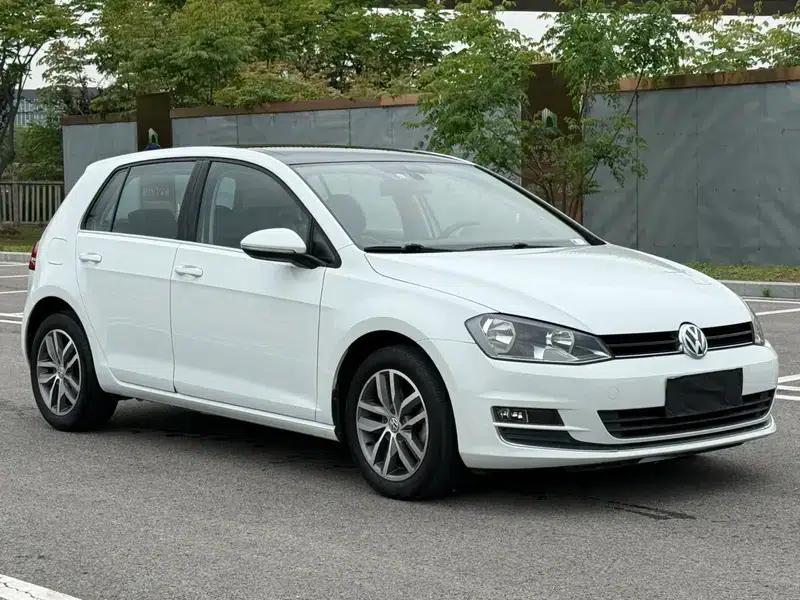 2015 Golf 1.4TSI Automatic Luxury — миниатюра 3