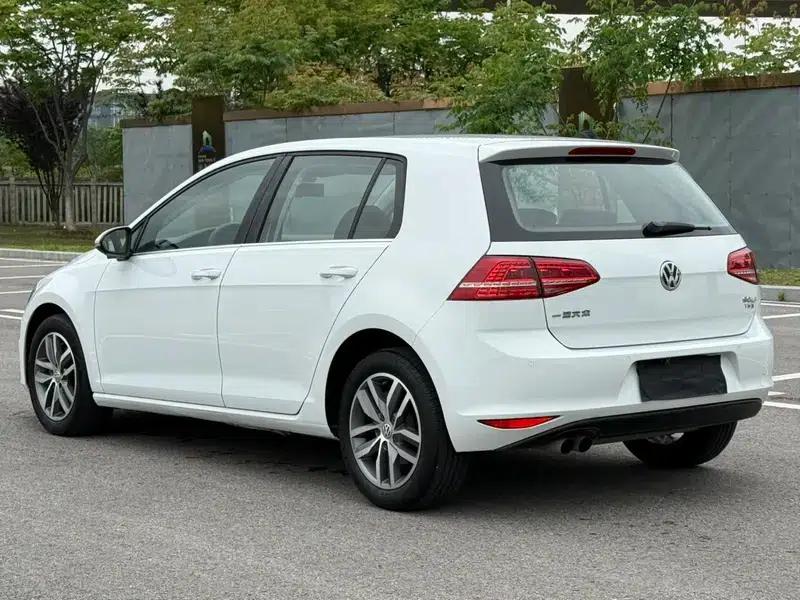 2015 Golf 1.4TSI Automatic Luxury — миниатюра 5
