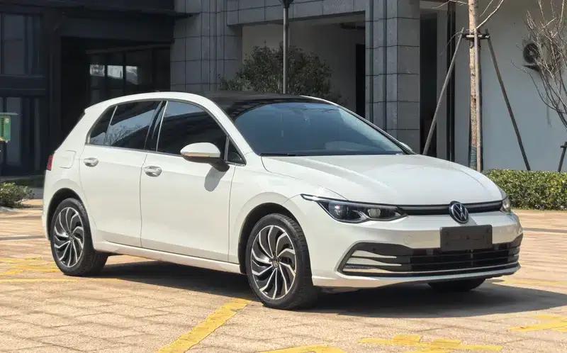 2023 Golf 280TSI DSG Pro — миниатюра 3