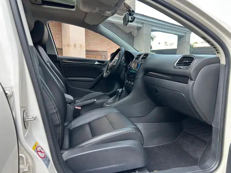 2011 Golf 1.6 Automatic Fashion Edition — миниатюра 12