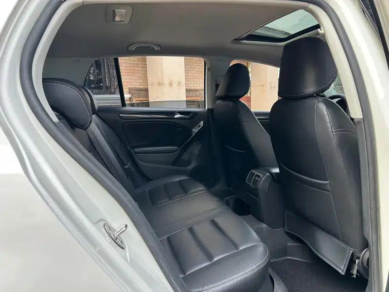 2011 Golf 1.6 Automatic Fashion Edition — миниатюра 10