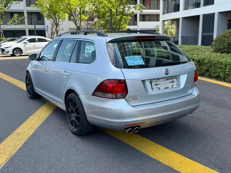 2011 Golf (Imported) 1.4TSI Luxury Touring Edition — миниатюра 5