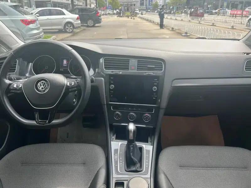 2019 Golf (Imported) 1.8TSI Touring Edition — миниатюра 9