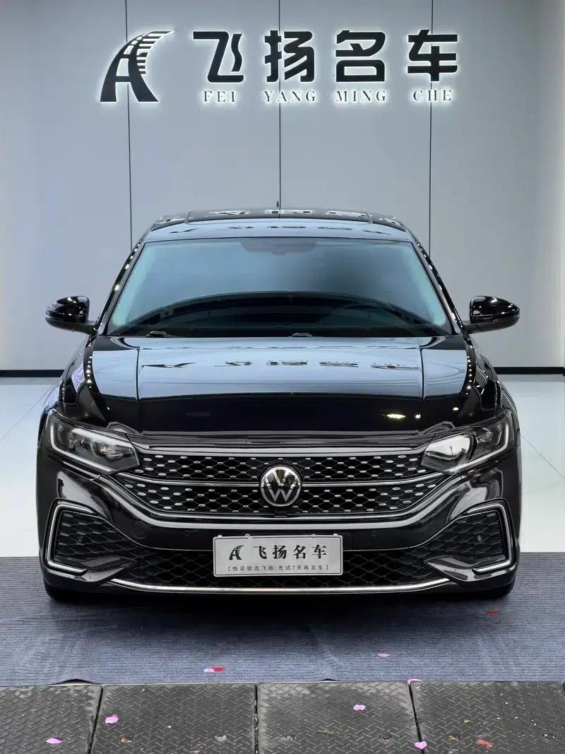 2022 Volkswagen Passat 330TSI Starry Sky Premium Edition — миниатюра 2