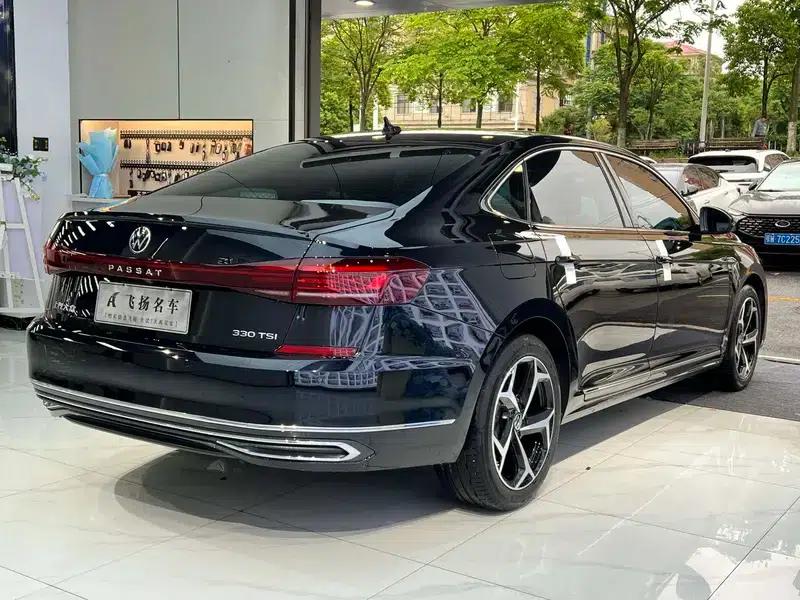 2022 Volkswagen Passat 330TSI Starry Sky Premium Edition — миниатюра 7