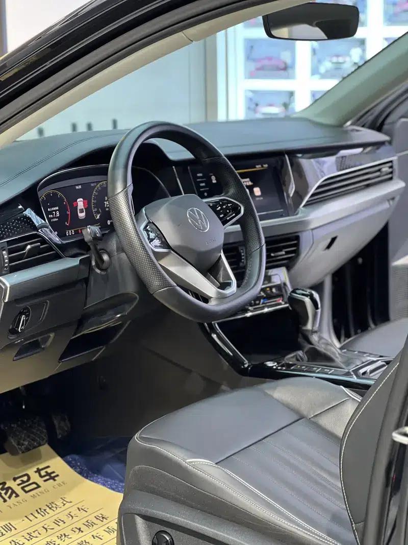2022 Volkswagen Passat 330TSI Starry Sky Premium Edition — миниатюра 9