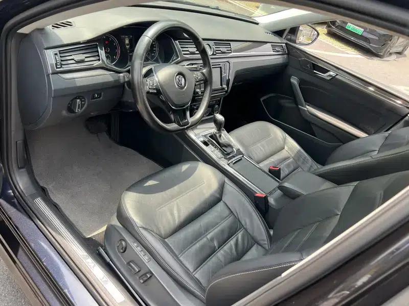 2016 Passat 330TSI DSG Royal Edition — миниатюра 8