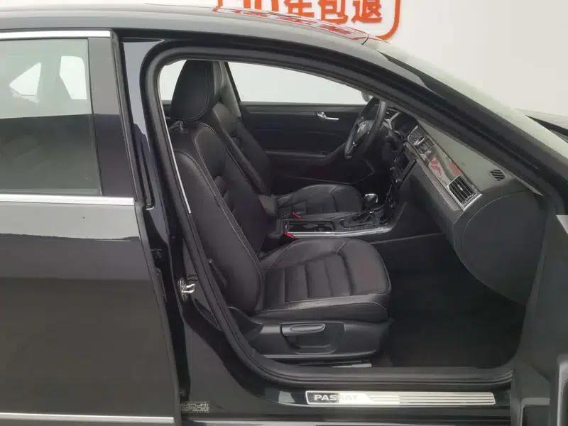 2017 Passat 330TSI DSG Premium Edition — миниатюра 20