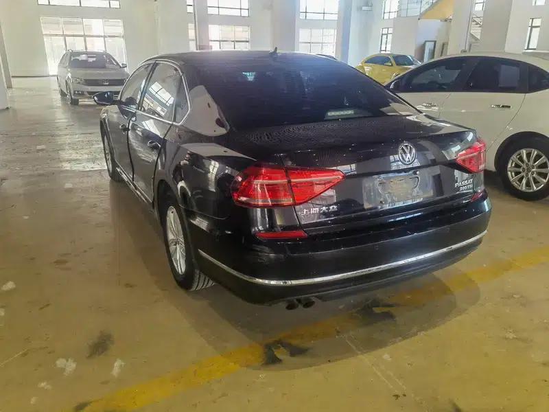 2016 Passat 280TSI DSG Premium Edition — миниатюра 4