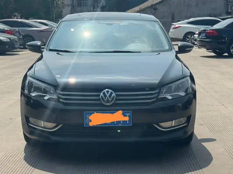 2013 Passat 1.8TSI DSG Royal Edition — миниатюра 2