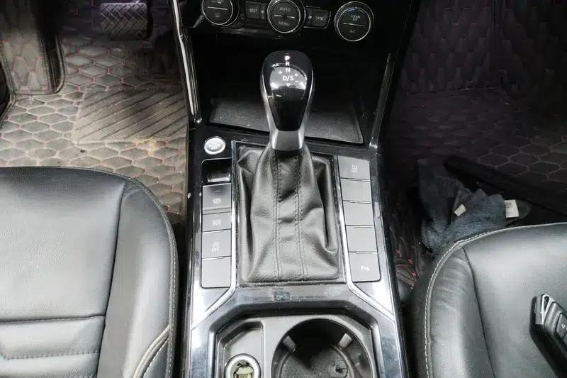 2020 Volkswagen Passat 330TSI Elite Edition (China VI Emission Standard) — миниатюра 14